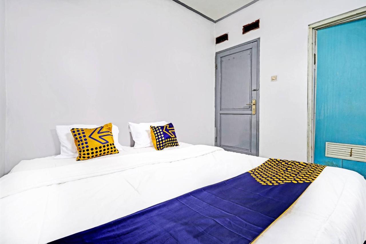 Spot On 91190 Bijaksana Hotel